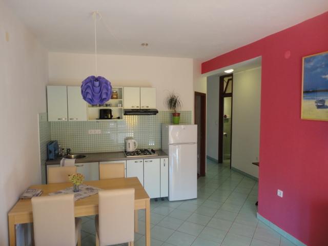 Apartment Belic Vinko- House Jelsa (Hvar)