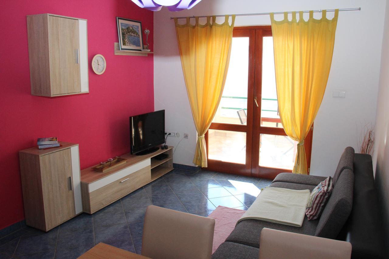 Belic Vinko- House Jelsa (Hvar)