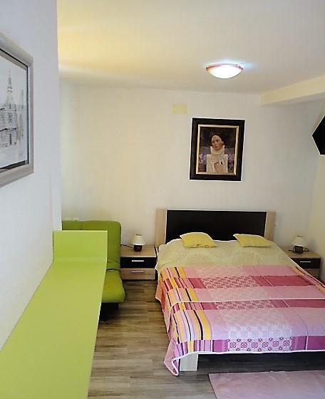 Belic Vinko- House Jelsa (Hvar)