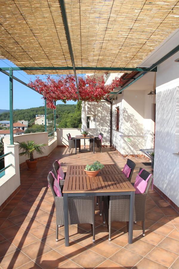 Belic Vinko- House Jelsa (Hvar)