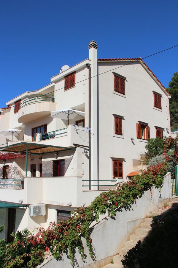 Belic Vinko- House * Jelsa (Hvar)